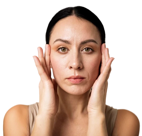 Close-up de mejillas suaves y luminosas sin líneas de expresión